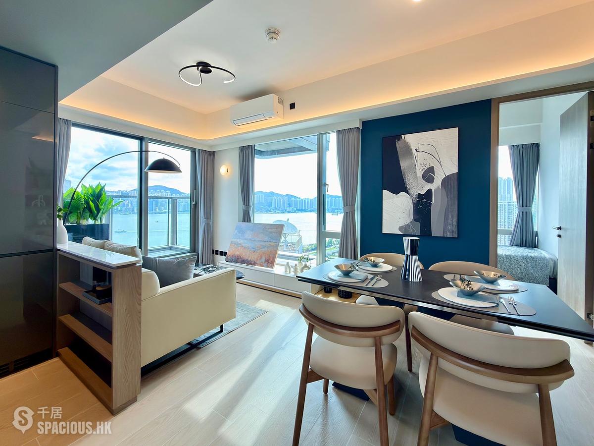 Quarry Bay - Finnie 01