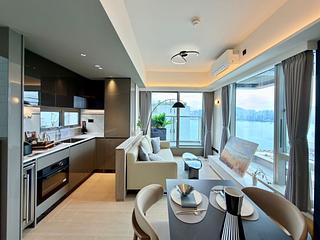 Quarry Bay - Finnie 02