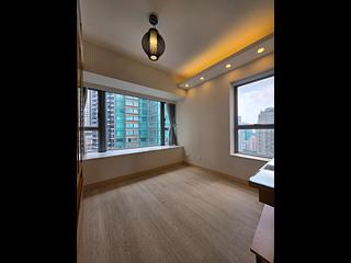 Soho - Centrepoint 08