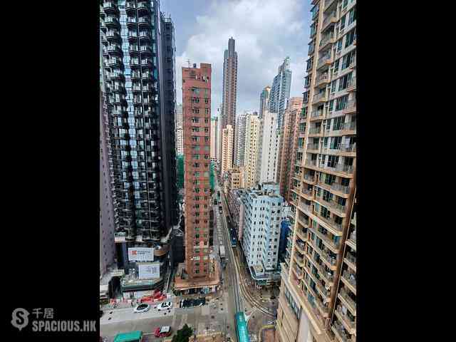 Kennedy Town - The Merton Tower 2 01