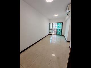Kennedy Town - The Merton Tower 2 03