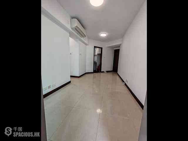 Kennedy Town - The Merton Tower 2 05