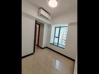 Kennedy Town - The Merton Tower 2 07