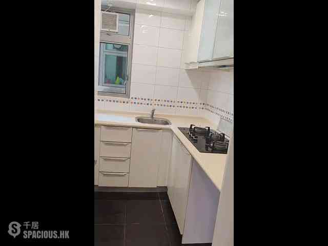 Kennedy Town - The Merton Tower 2 11
