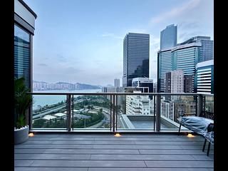 Quarry Bay - Finnie 02