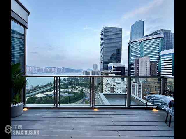 Quarry Bay - Finnie 02