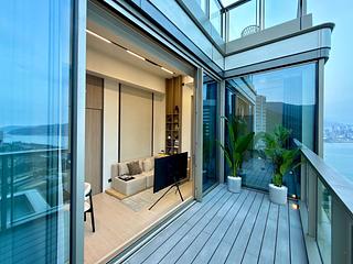 Quarry Bay - Finnie 03