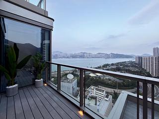Quarry Bay - Finnie 04