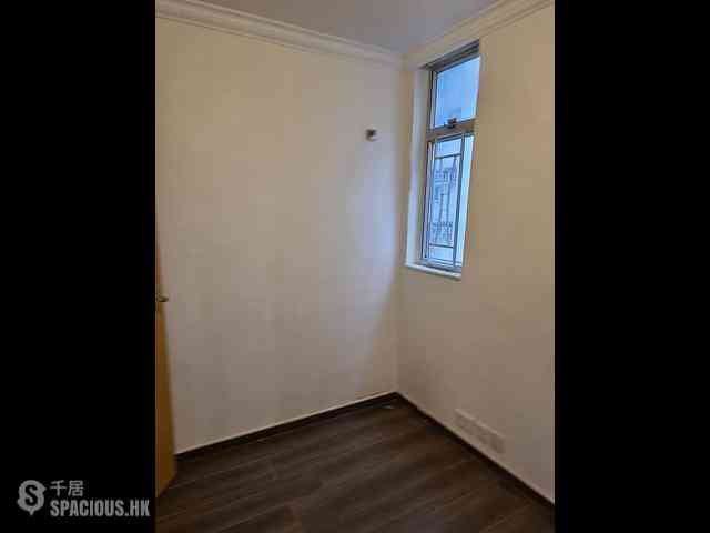 North Point - Yalford Building 10