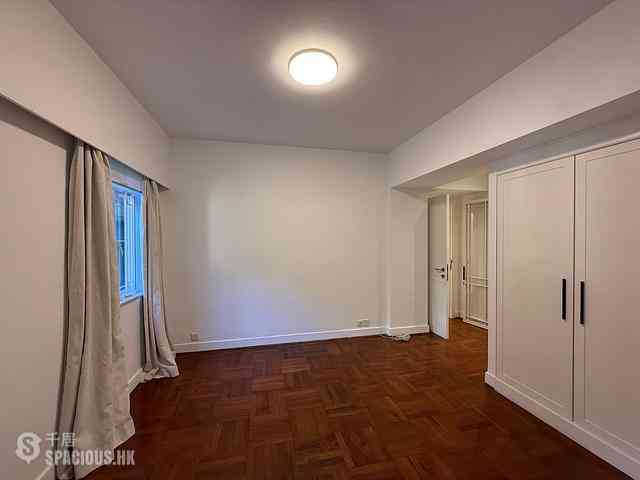 Mid Levels West - Skyline Mansion Block 2 08