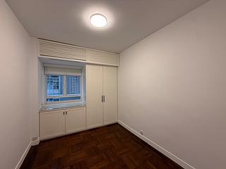 Mid Levels West - Skyline Mansion Block 2 12