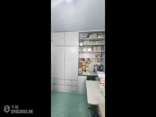 Sai Wan Ho - Tung Lam Court 02