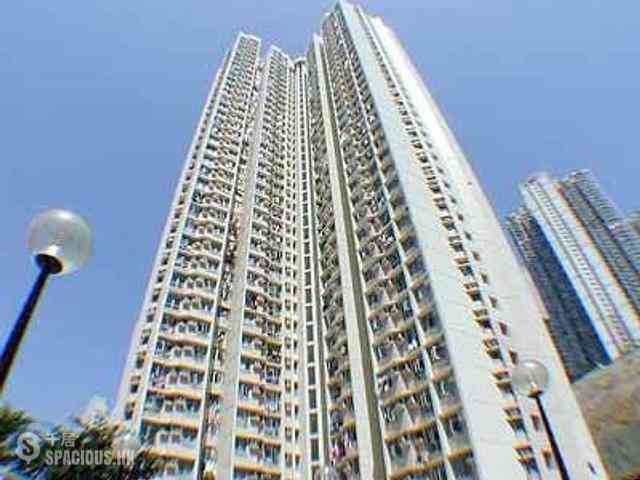 Sai Wan Ho - Tung Lam Court 01