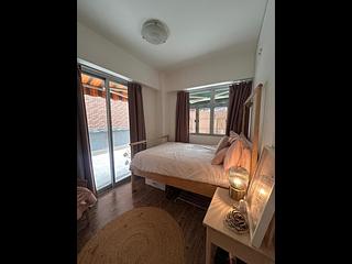 Wan Chai - Pao Woo Mansion 04