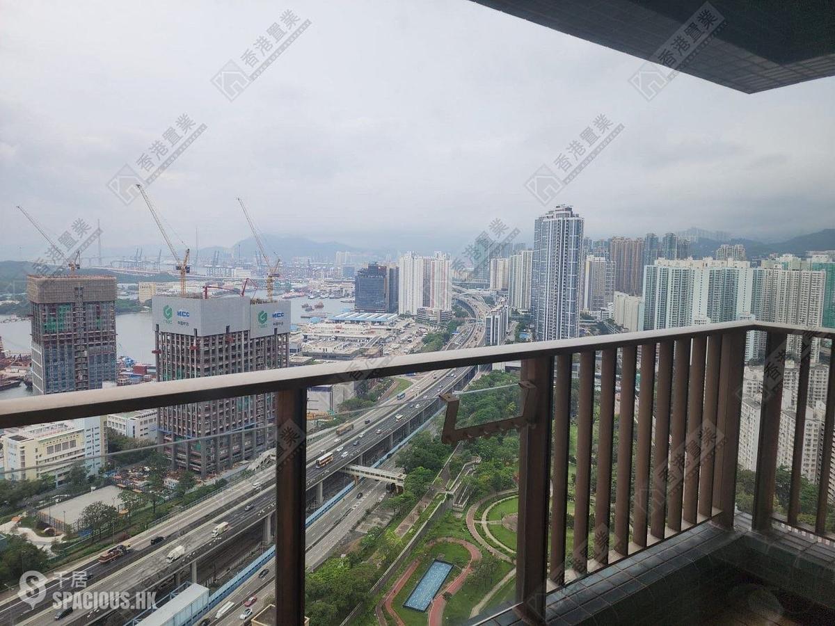 Tai Kok Tsui - Harbour Green Tower 5 01