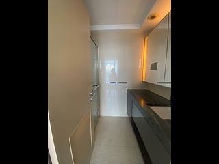 West Kowloon - The Cullinan (Tower 21 Zone 2 Luna Sky) 06