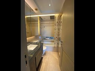 West Kowloon - The Cullinan (Tower 21 Zone 2 Luna Sky) 08