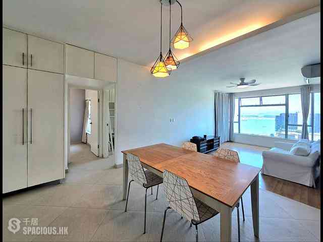 Tung Chung - Coastal Skyline 01