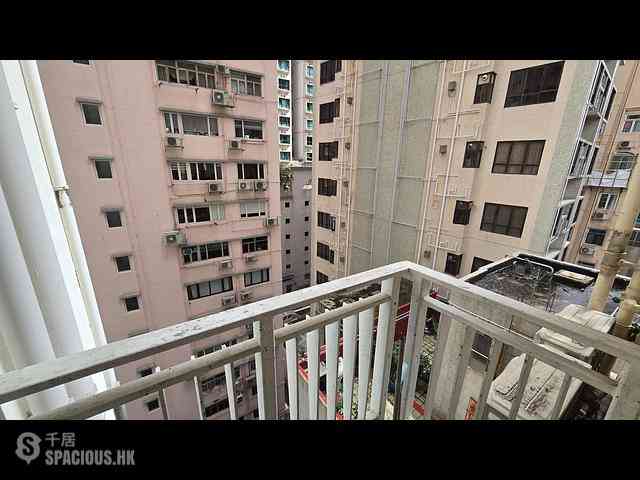 Sai Ying Pun - Reading Place 03