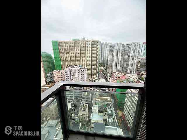 Sai Wan Ho - Parker 33 04