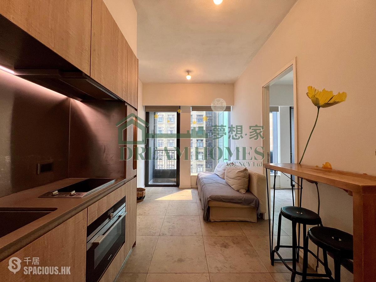 Sai Ying Pun - Bohemian House 01