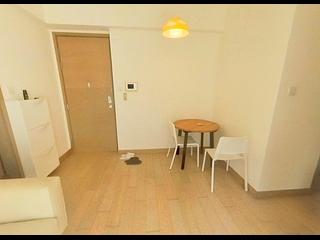 Sai Ying Pun - Island Crest Block 1 03
