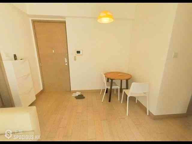 Sai Ying Pun - Island Crest Block 1 03