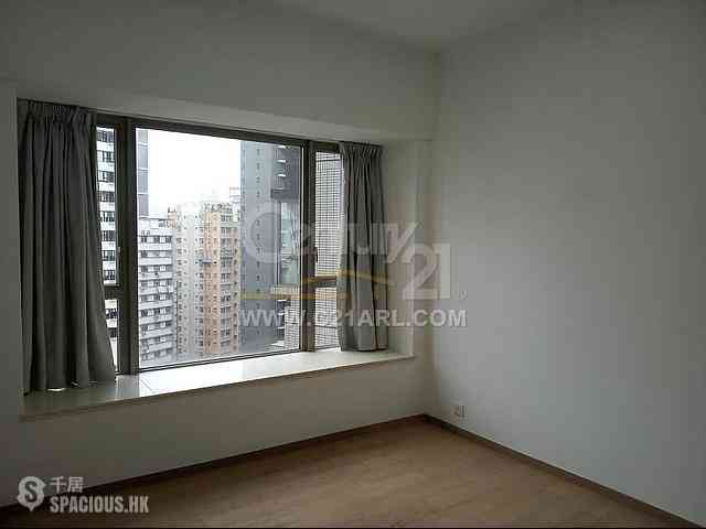 Sai Ying Pun - The Summa Block 1 06