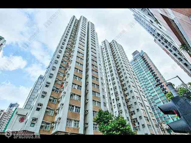 Shau Kei Wan - Hong Wah Mansion 08