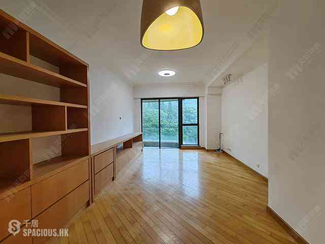 Mid Levels West - 1, Po Shan Road 16