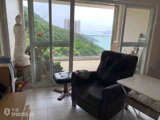 Repulse Bay - Sea Cliff Mansions 06