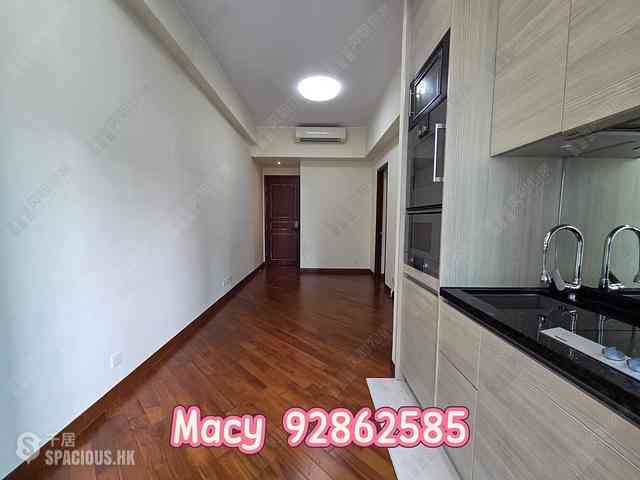 Wan Chai - The Avenue Phase 2 04