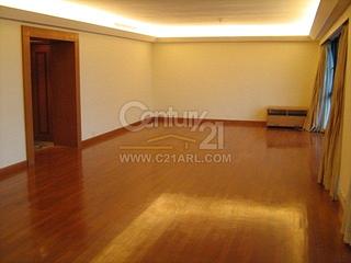 Mid Levels Central - Estoril Court Block 3 04