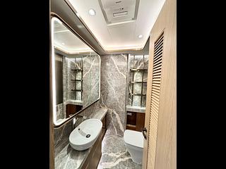 Mid Levels Central - 22A, Kennedy Road 02