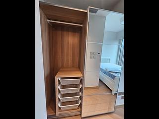 Mid Levels Central - 22A, Kennedy Road 03