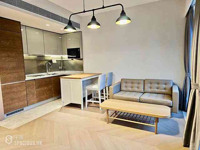 Mid Levels Central - 22A, Kennedy Road 05