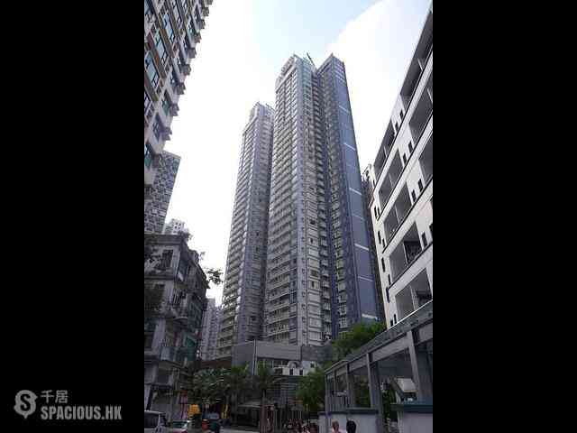 Soho - Centrestage 01