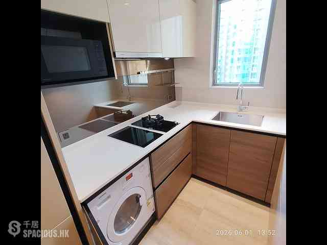 Kwun Tong - Grand Central 11
