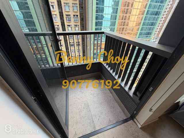 Sai Ying Pun - Bohemian House 06