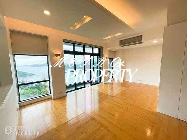 Repulse Bay - 37, Repulse Bay Road 01
