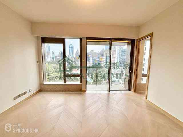 Mid Levels Central - 22A, Kennedy Road 01