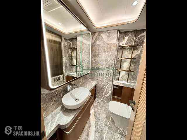 Mid Levels Central - 22A, Kennedy Road 05