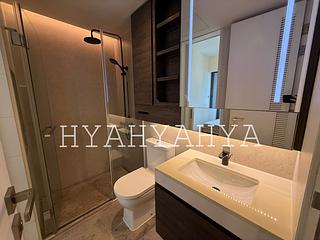 Sai Ying Pun - Bohemian House 07