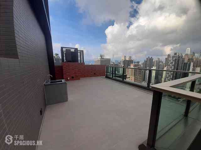 Shek Tong Tsui - The Hilltop 20