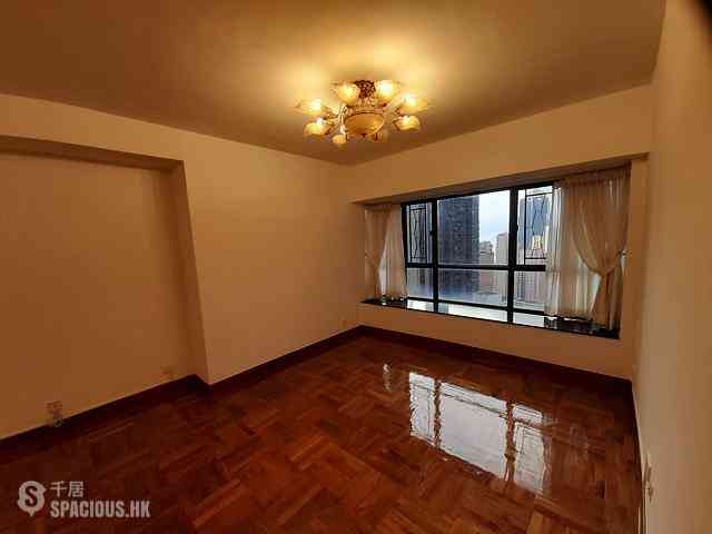 Mid Levels Central - The Grand Panorama Block 2 07