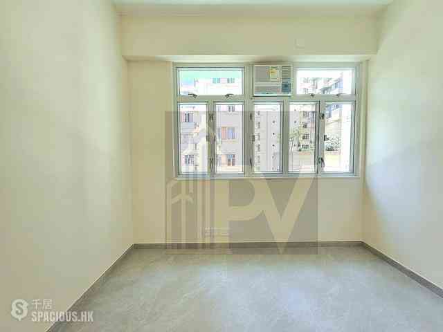 Wan Chai - Johnston Building 03