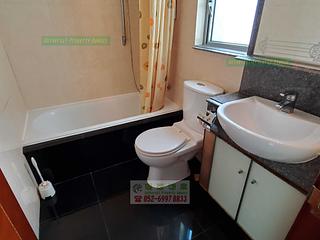 Kennedy Town - The Merton Tower 3 14