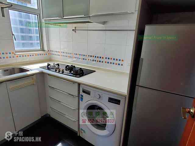 Kennedy Town - The Merton Tower 3 15