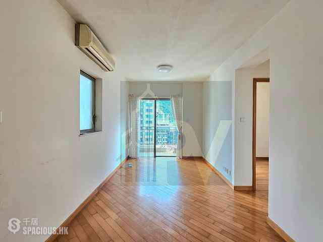Wan Chai - The Zenith 01