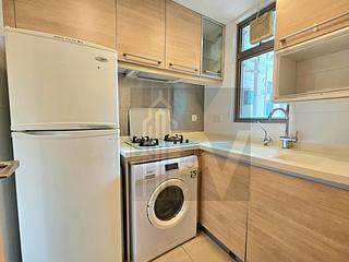 Wan Chai - The Zenith 06